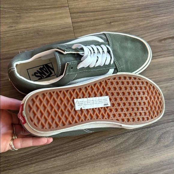 Vans Men's Olive Green Sneakers - Picture 2 of 3